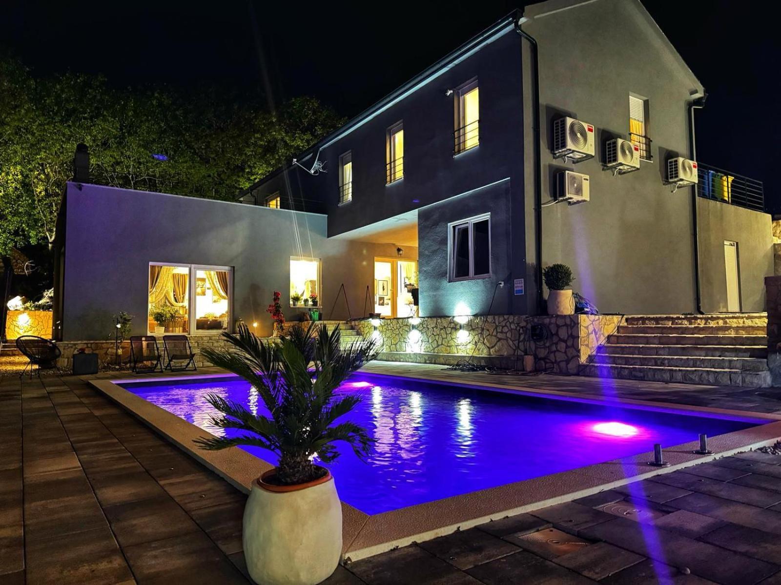 Luxury Villa Andrea Vrzika In Forest Near The Sea Zagvozd Exterior photo